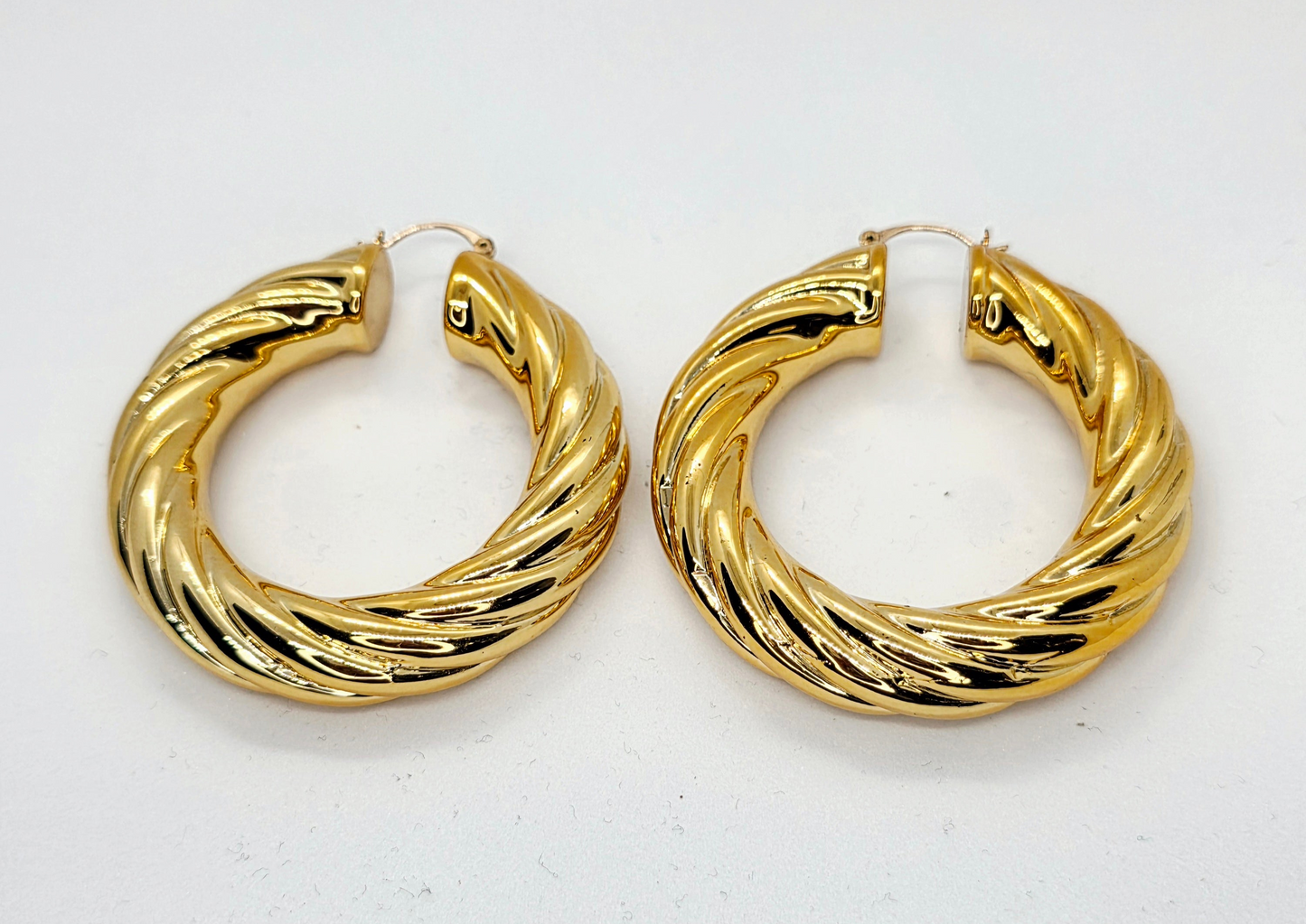 Twist Luxe Hoops