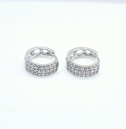 1 Silver Earring Huggie