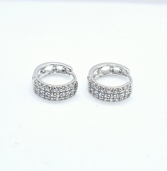 1 Silver Earring Huggie