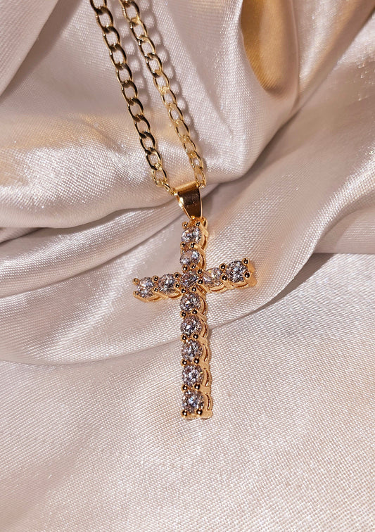 Large Pendant cross necklace