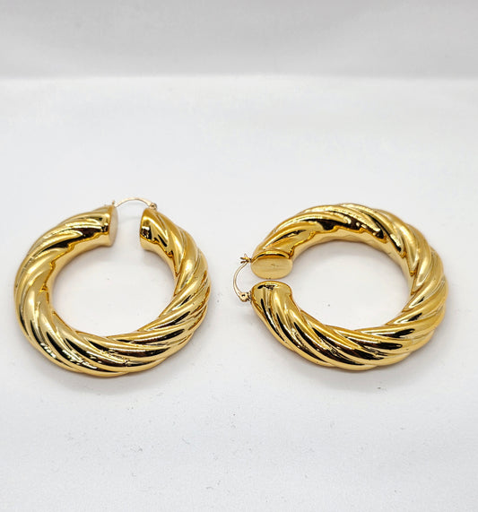 Twist Luxe Hoops