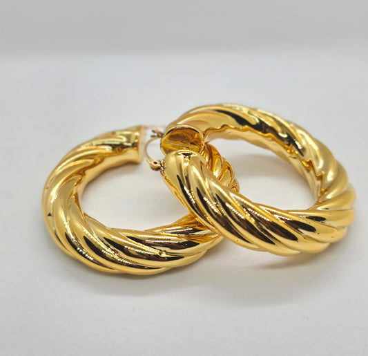 Twist Luxe Hoops