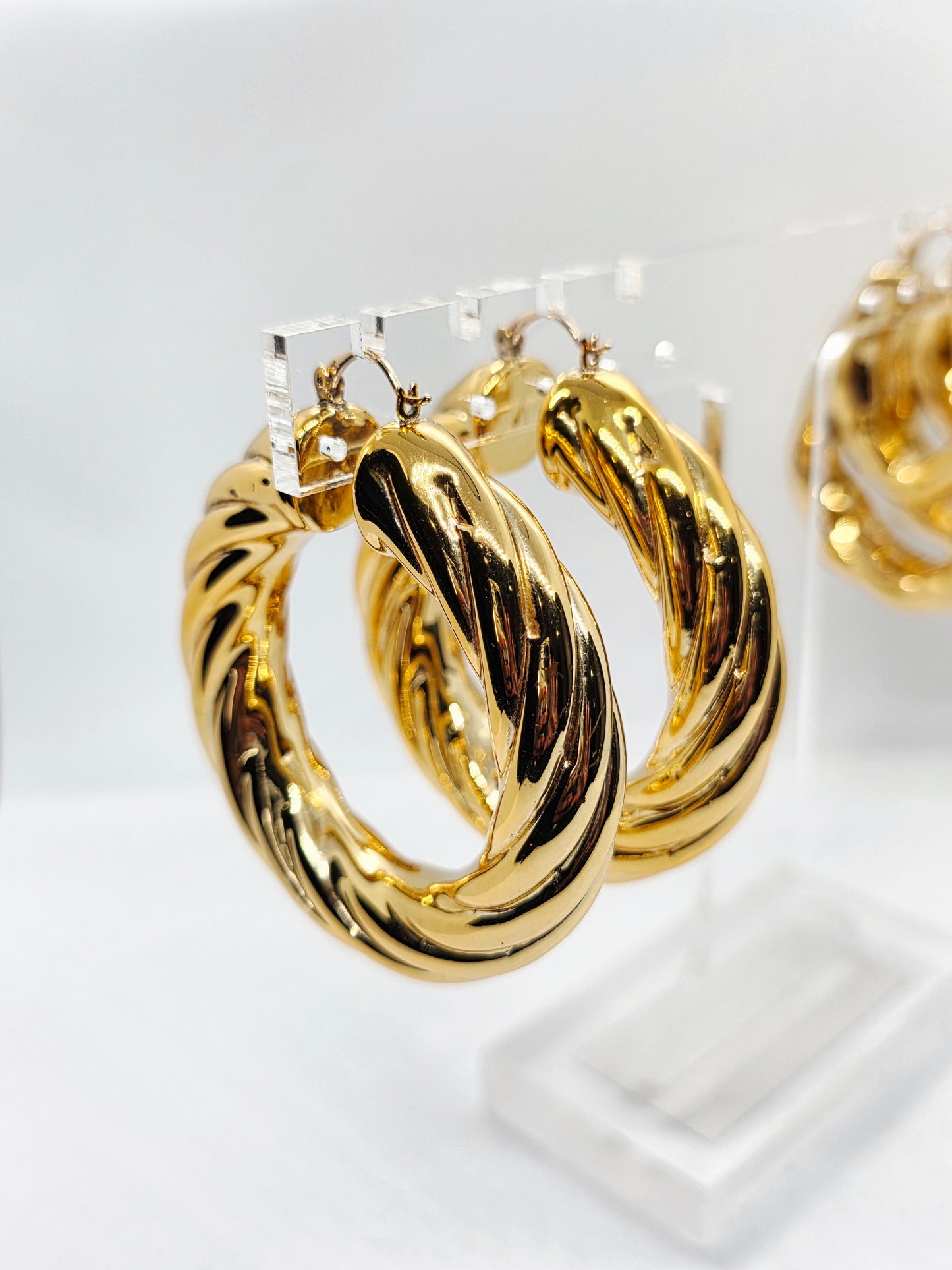 Twist Luxe Hoops