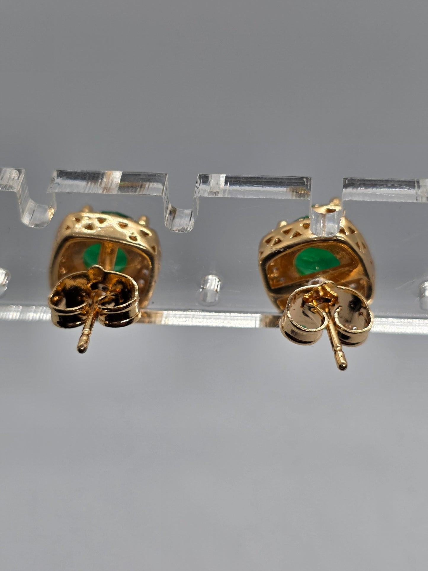 Emerald Halo Stud